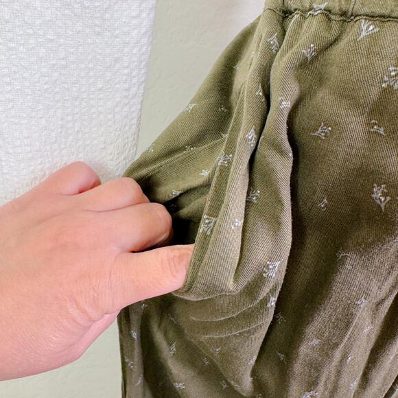 Melrose & Market Slit Pull On Ditsy Floral Prairie Maxi Skirt Olive Green XS NWT - Picture 5 of 12